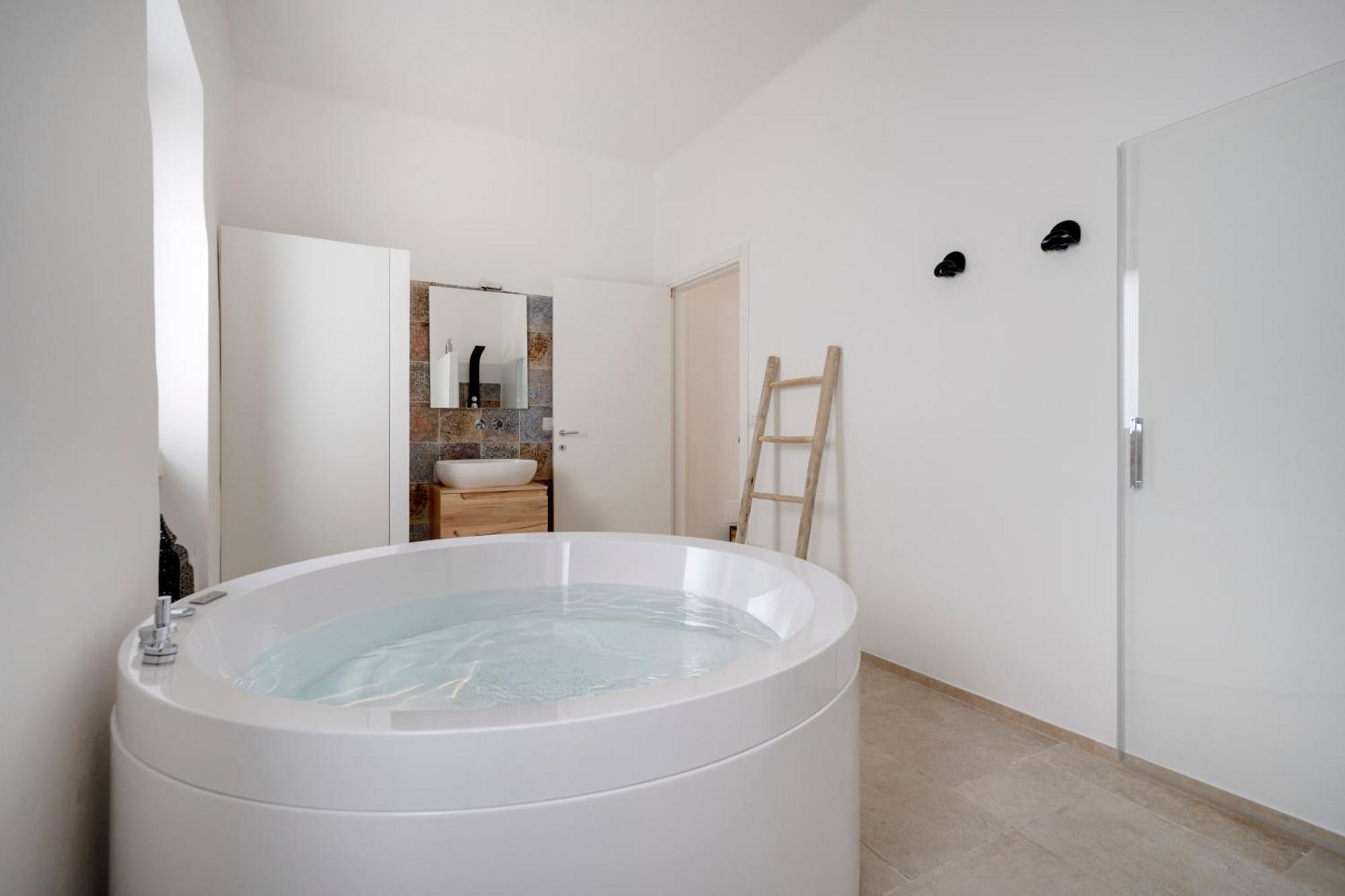セルヴァ・ディ・ファザーノ Borgo Luciaヴィラ 部屋 写真